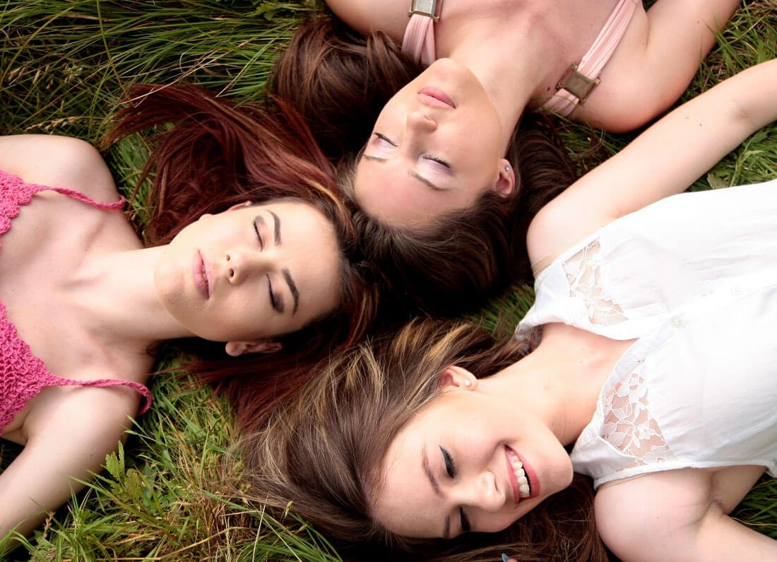 hand-nature-person-leg-model-romance